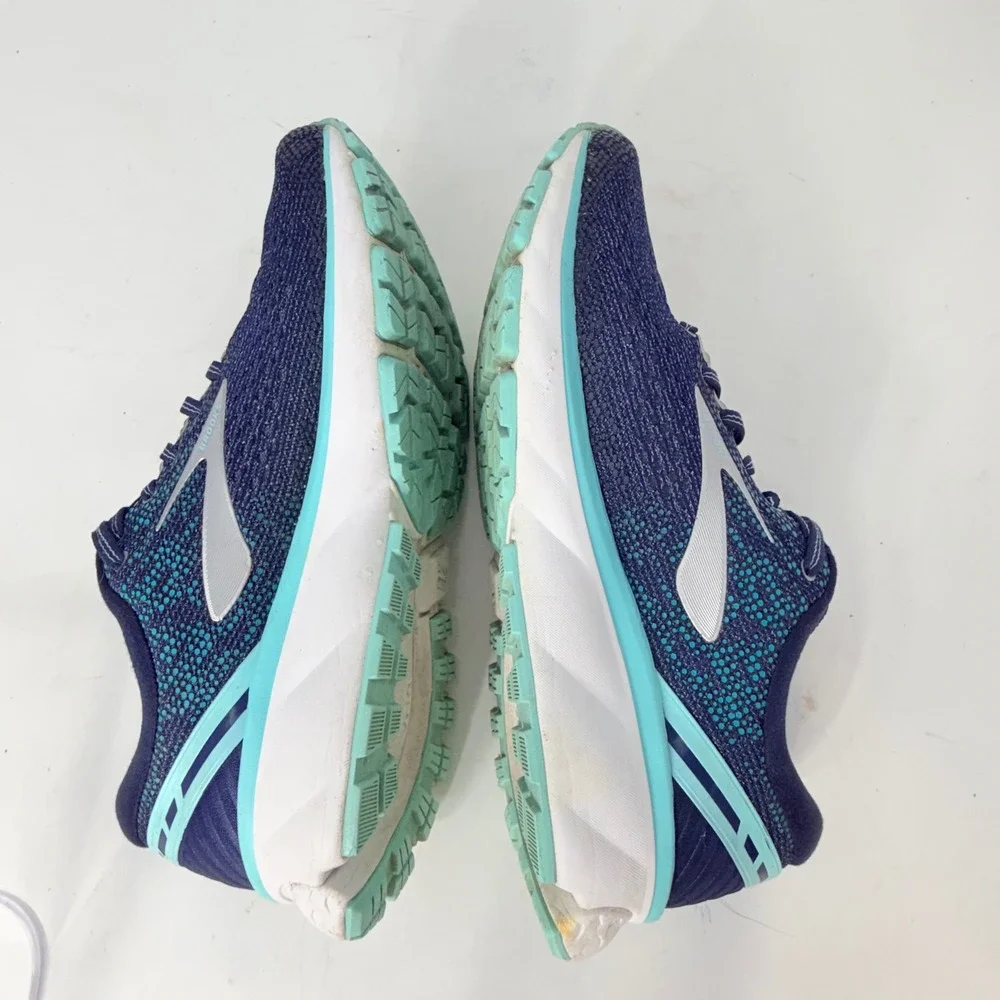 Brooks ghost 11